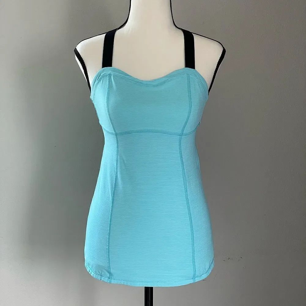 NWOT! Lululemon Blue, Adjustable Strap, Cross-Back Striped Athletic Tank. Size 4
